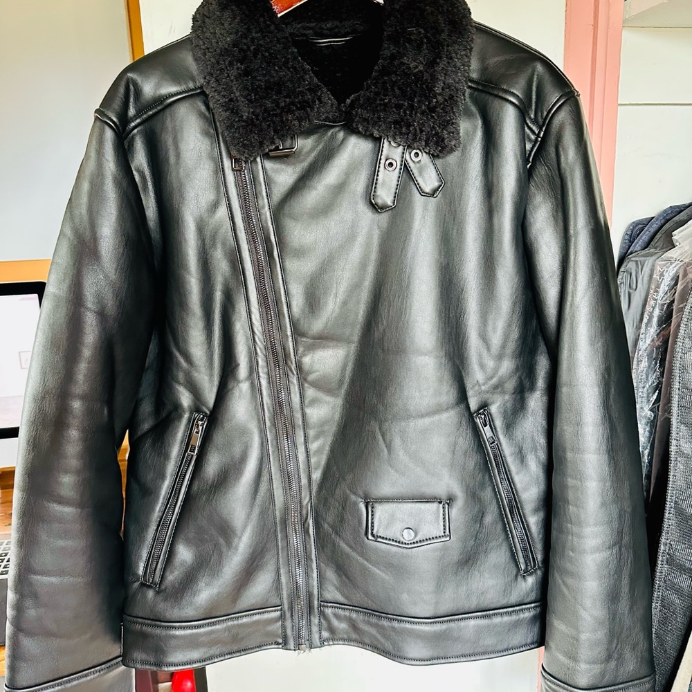 WORN ONCE Men’s Zara Faux Leather Coat (Size XL)